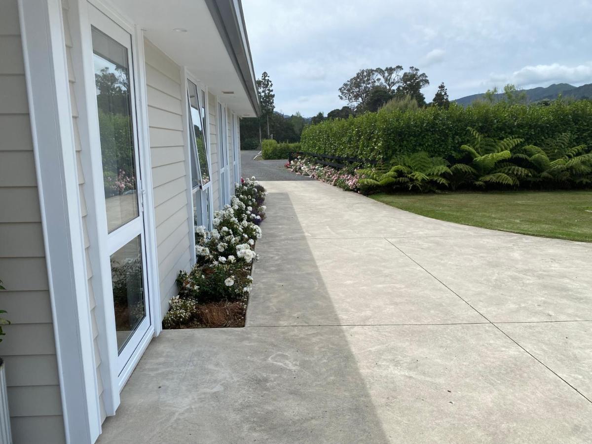 Fitzroy Bnb 39B Whangapoua Road Coromandel Buitenkant foto